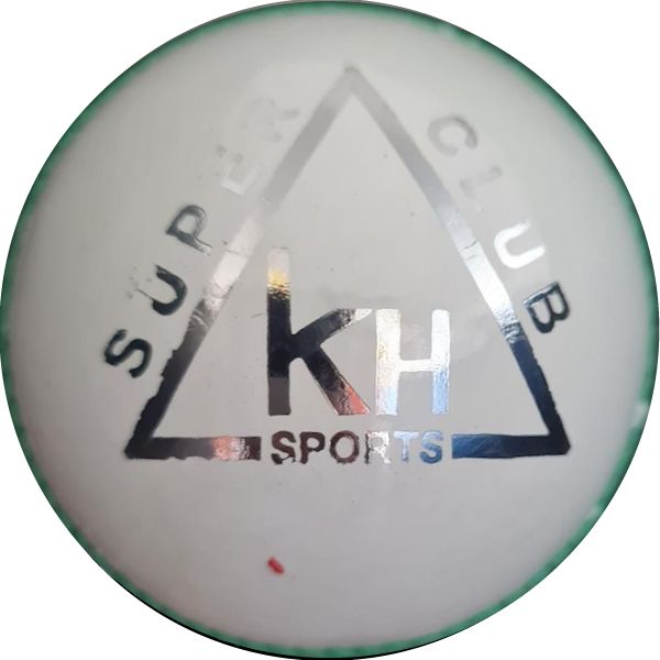KH Super Club 135g 2 Piece Cricket Ball