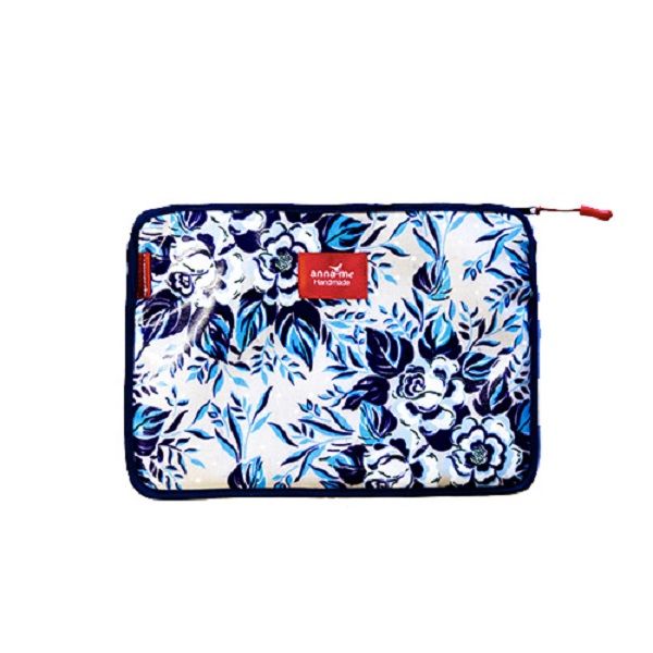 Anna Me - Mysterious Rose Tablet Sleeve