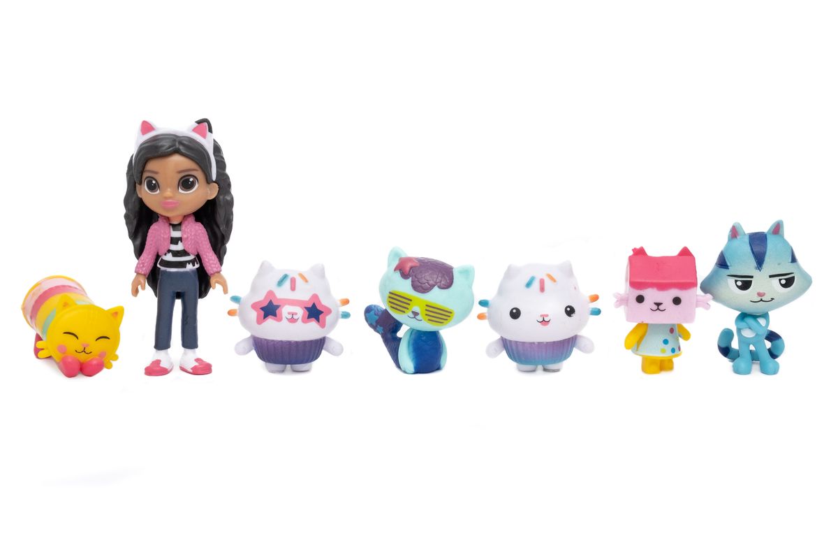 Gabby's Dollhouse Figurines 13 Piece Pink Bag Set | Shop Today