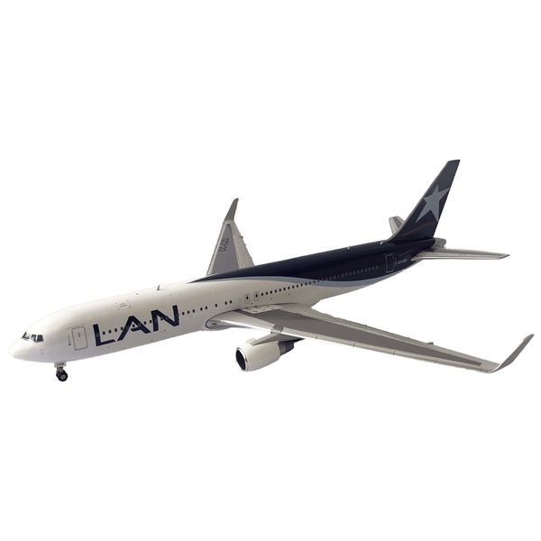 1:200, LAN Airlines, Boeing 767-316/ER ,Display Model Aircraft.