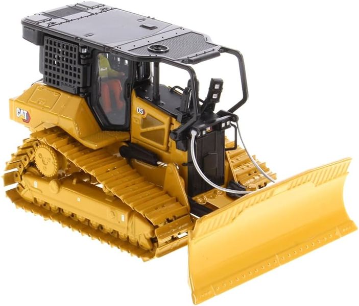 Diecast Masters-1/50 Cat D5 Lgp Fire Suppression Dozer - High Line