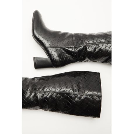 Quiz best sale long boots