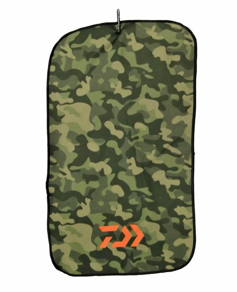 Daiwa Microfiber Hand Towel with Carabiner