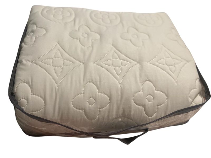 Super King Size 5 Pieces Quilt White