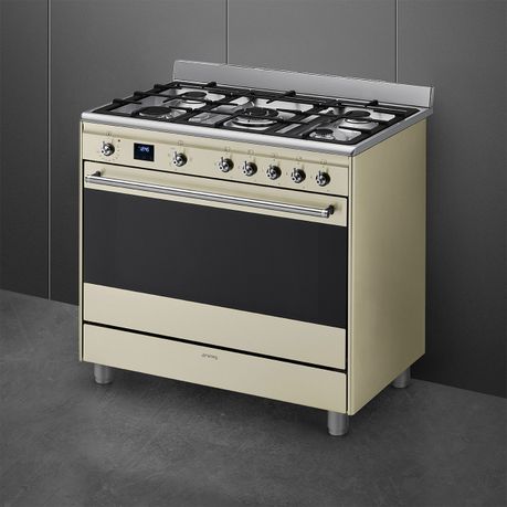 takealot smeg gas stoves