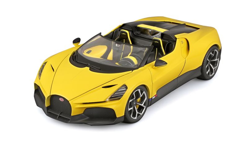 Bburago 1/18 Bugatti W16 Mistral - Yellow (26cm Long)
