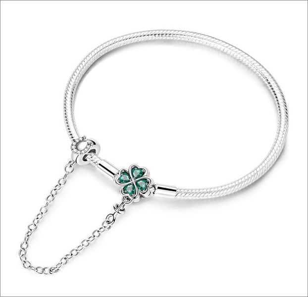 Stuff Box Four-Leaf Clover Snake Chain Bracelet with Safety Chain - 18cm