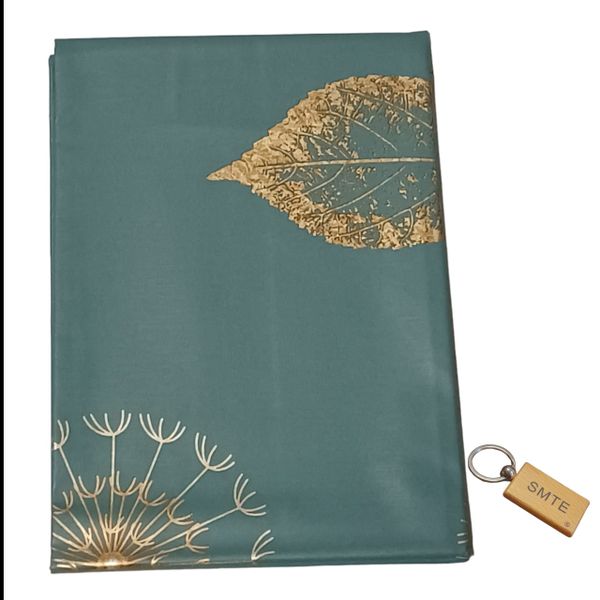Premium Tablecloth for Stylish Dining with Keyring TB 1