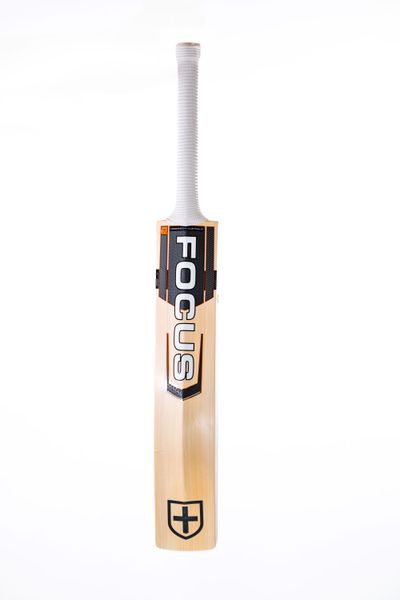 Focus Raw Pro Reserve Cricket Bat - Size 6