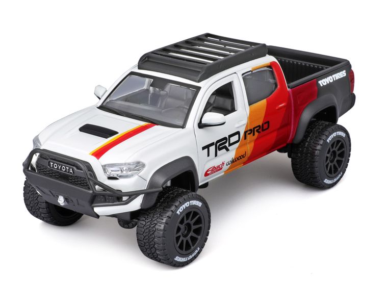 Maisto 1/24 Toyota Tacoma TRD Pro - White - 19.6cm Long