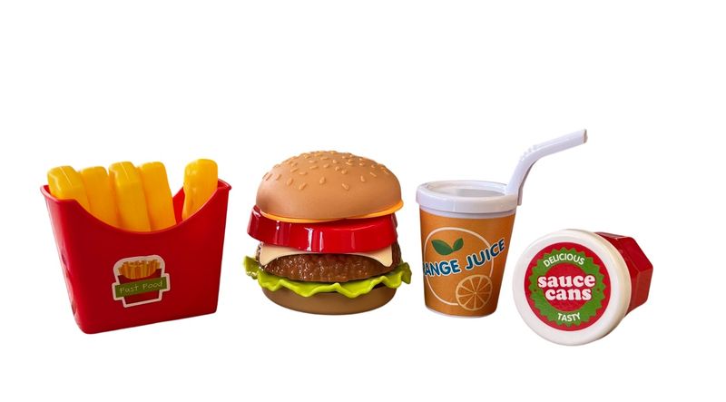 Build, Play and Serve - The Takeaway Food Set for Little Chefs!