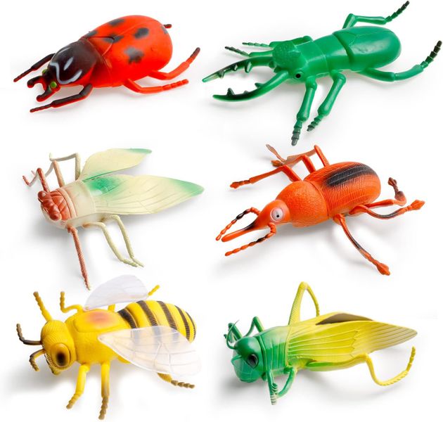 Realistic Big Bugs Figurines Set - 6 Pack