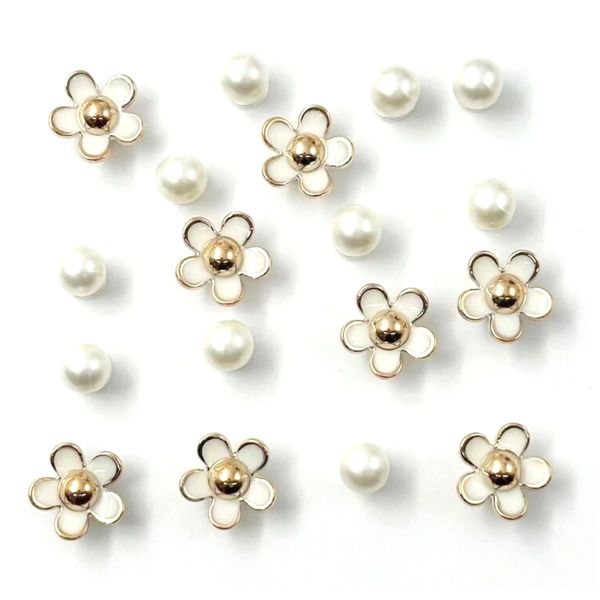 Pearls and Flowers Shoe Charms - 18 Piece