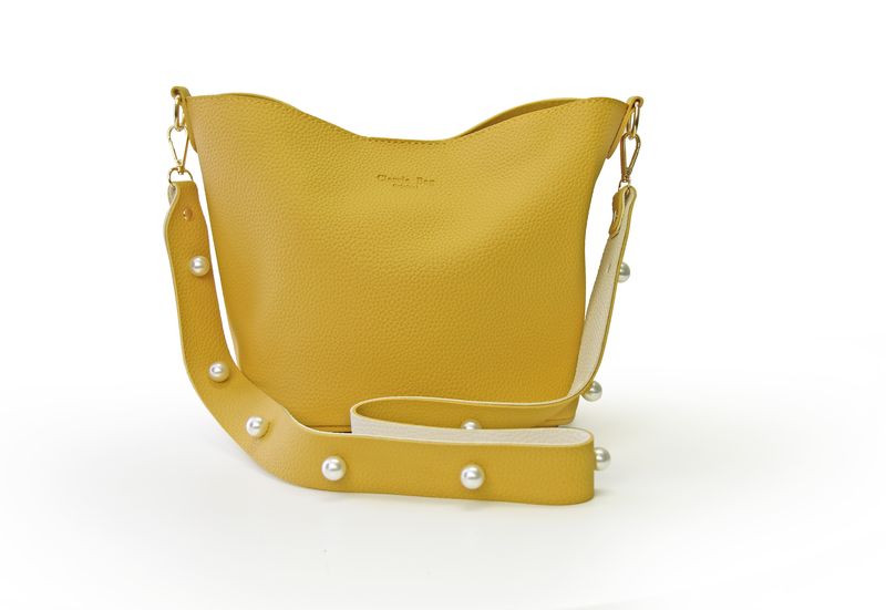 Pearl Shoulder Bag - Tan