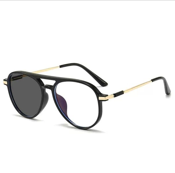 Intelligent Color Changing Glasses for Men &amp; Women