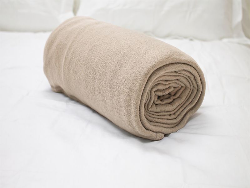 Everyday Collection - Velvety Soft Anti-Pill Polar Fleece Blanket- 01 Piece