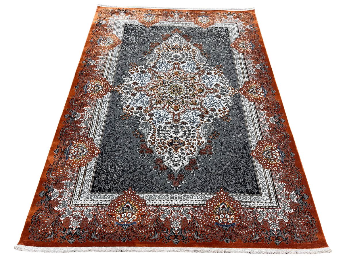 GENUINE RUGS - Beautiful Isfahan Design Carpet - 230 x 160