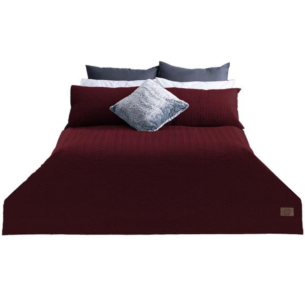 Pinsonic Quilt - 240X240 -Maroon image