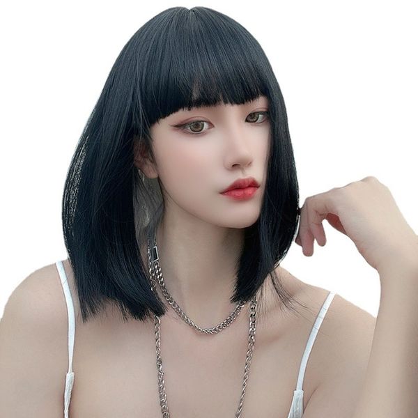 Women's Short Hair Wig with Ear-Dyeing, Internet Celebrity Style, Straight