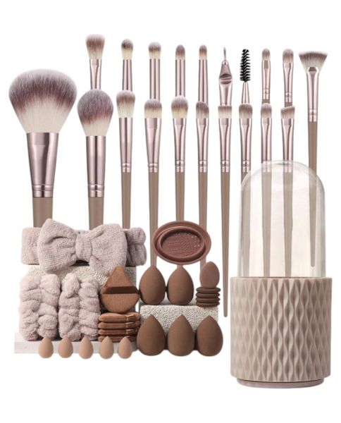24 Piece Set With 20 Makeup Brushes &amp; Storage Bucket - Champagne Gold