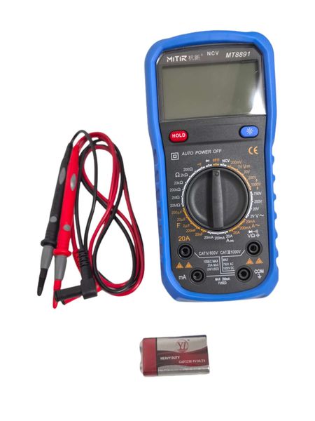 Digital Multimeter 9 x 20cm With Screwdriver Set