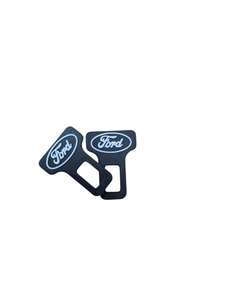 Seatbelt clip