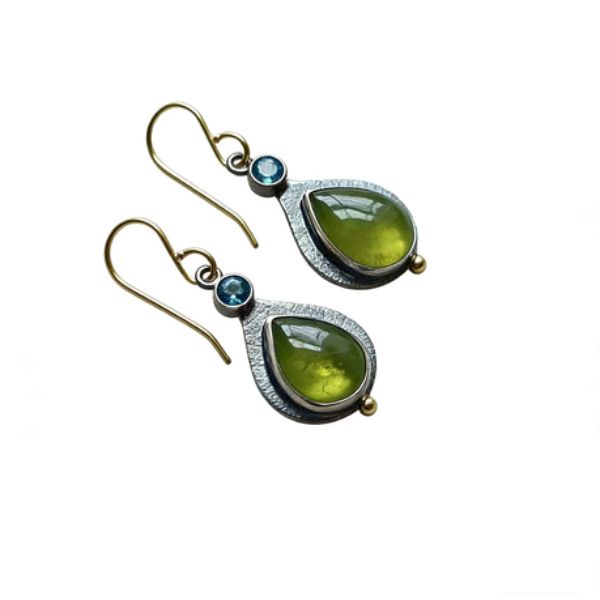 ZELTRYN Droplet Green Gemstone Inlaid Earrings