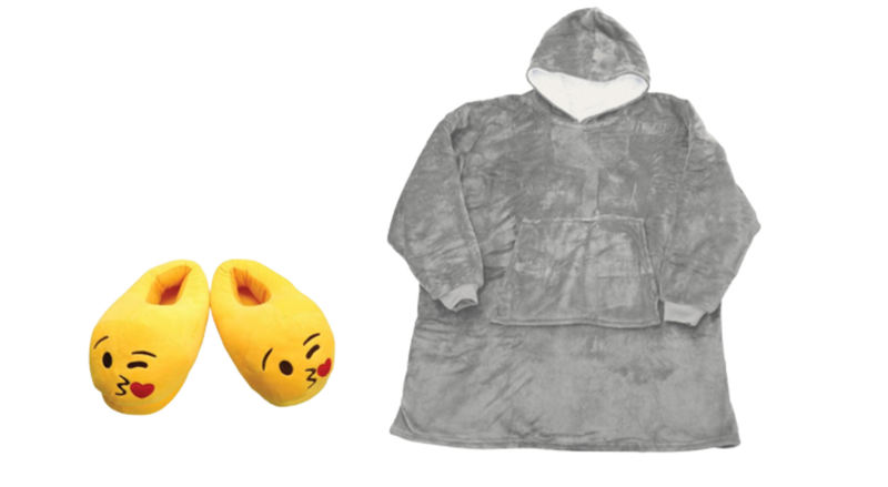 Lunae - Kiss Emoji Slippers and Blanket Hoodie