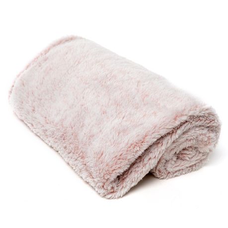 pink fluffy baby blanket