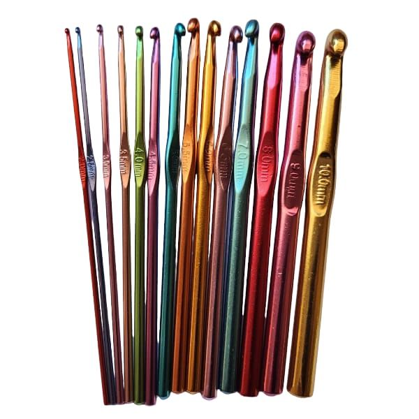 14 Piece Multicoloured Metal Crochet Hook set