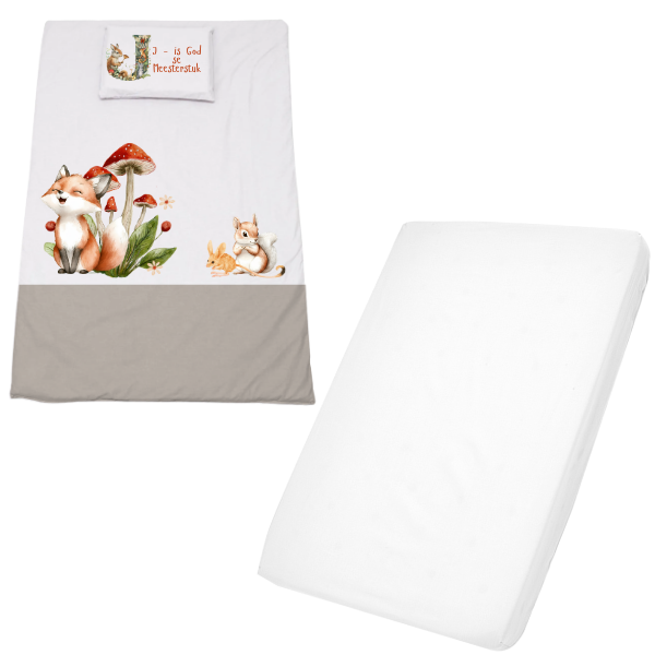 Cot Duvet Cover &amp; Waterproof Fitted Sheet 1170x560mm - J is God se meesterstuk