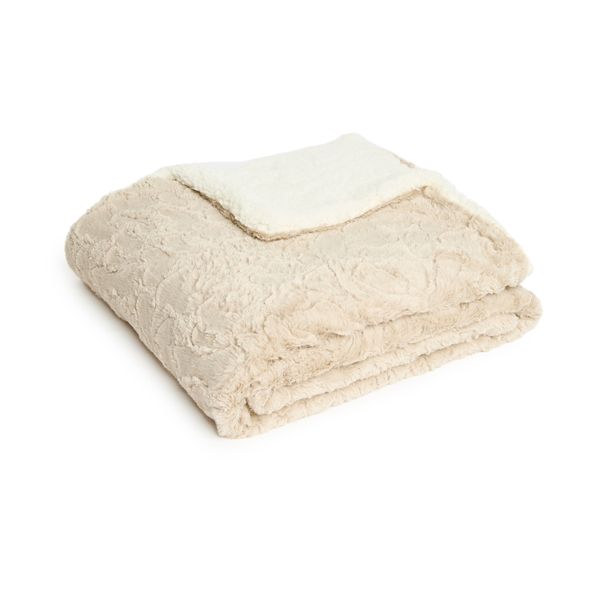 George &amp; Mason - Sherpa Lined Textured Fleece Blanket 180cm x 200cm - Beige