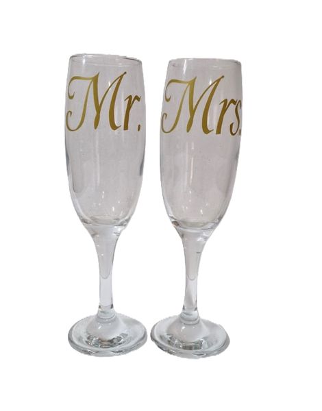 Set of 2 Champagne Glasses with Gold design for Mr &amp; Mrs