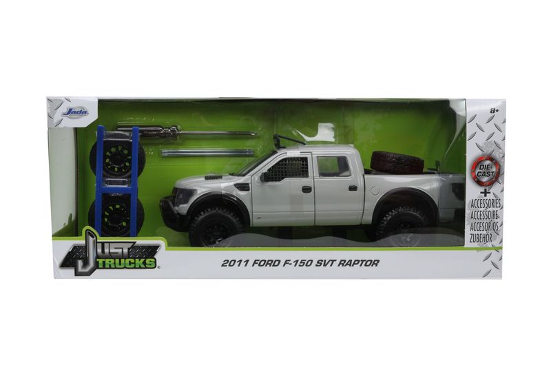Just Trucks 1:24 With Extra Rims Diecast