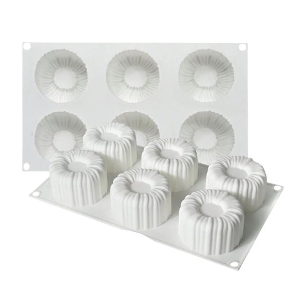 6-Cavity Silicone Bundt Cake &amp; Dessert Mould - White