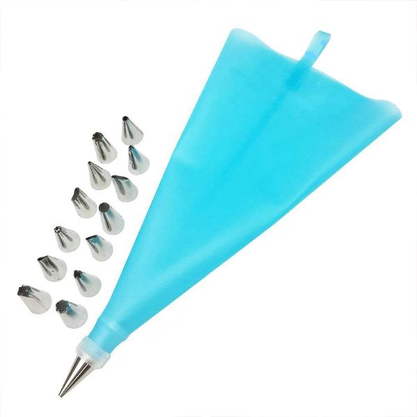 Silicone Piping Bag Set with 16 Stainless Steel Nozzles for Cake Decorating