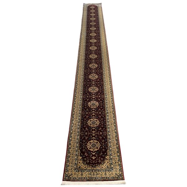 Rugs &amp; decor / Beautiful Soft Floral Long Passage Runner Rug - 800 x 80 cm