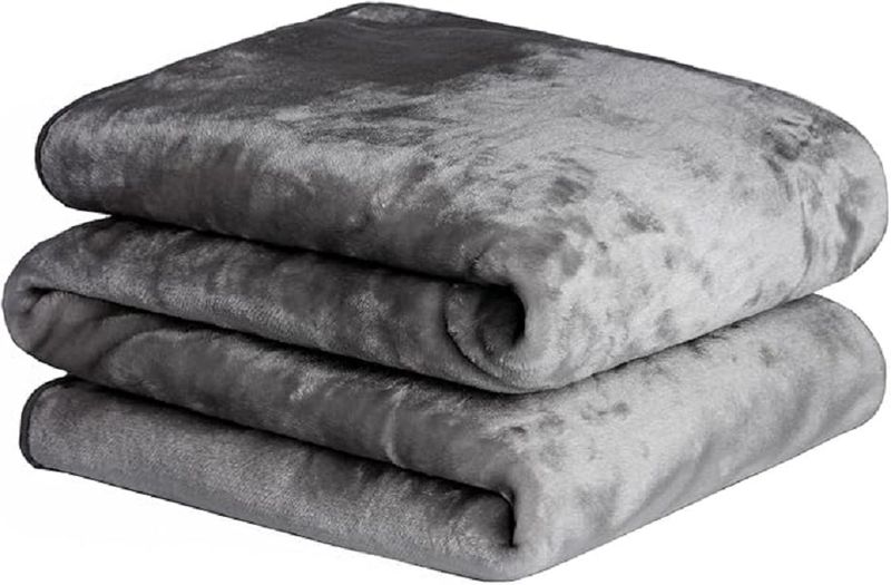 Grey Plain Winter Fleece 200cm x 200cm .