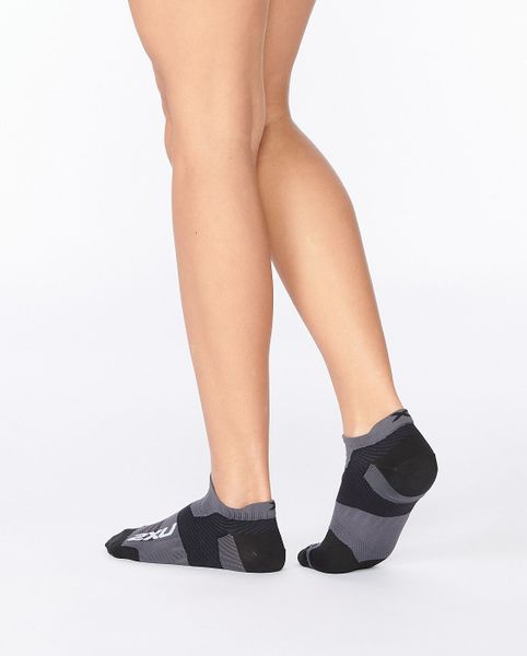 2XU Vectr UltraLight No Show Socks