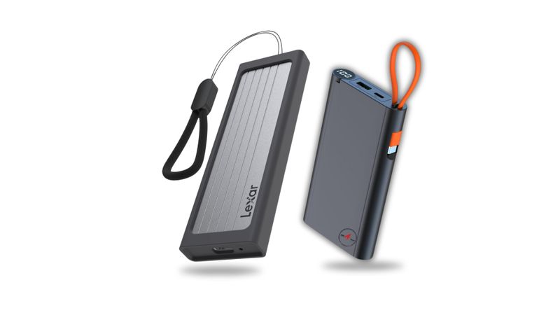 Lexar 1000GB Portable Plug &amp; play design + MR A TECH 10000mAh Power Bank