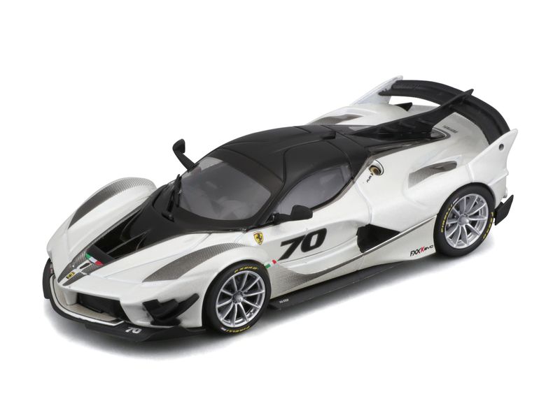 Bburago 1/43 Ferrari FXX-K EVO 2017 (11cm Long)