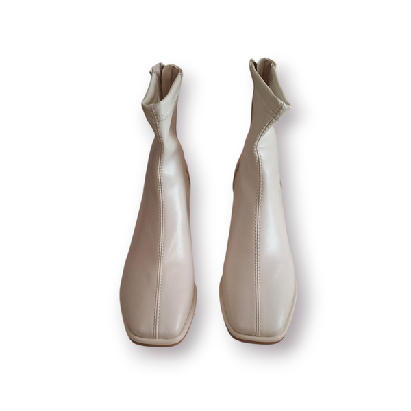 Women Fashionable Boots