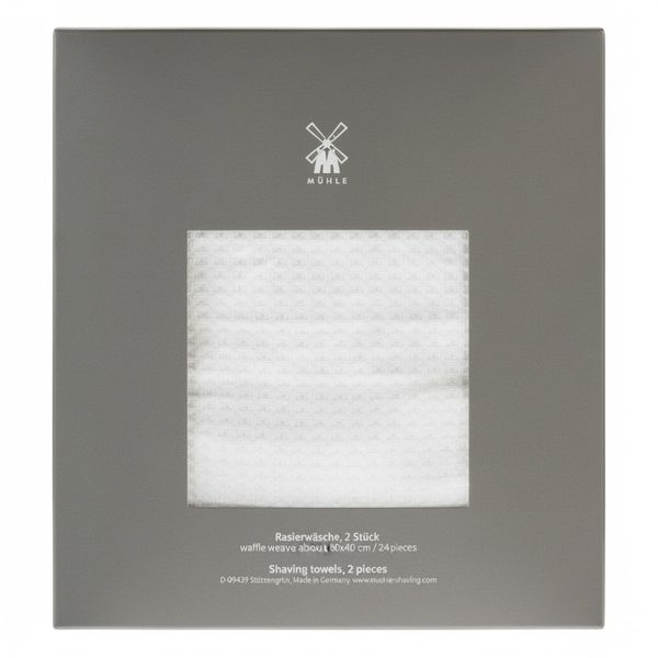 MÜHLE Shaving Towel with Square Waffel Pattern