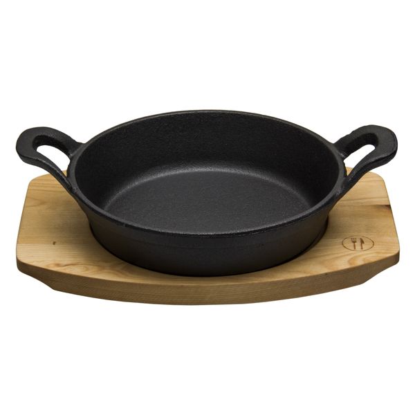 Regent Cookware Cast Iron Pan with 2 Handles on a Wooden Board, (250x180x79mm)