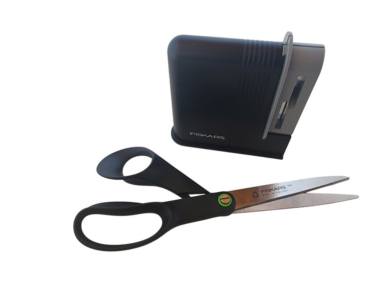 2 Piece Set - Fiskars Balck Universal Scissor + Fiskars Sharpener