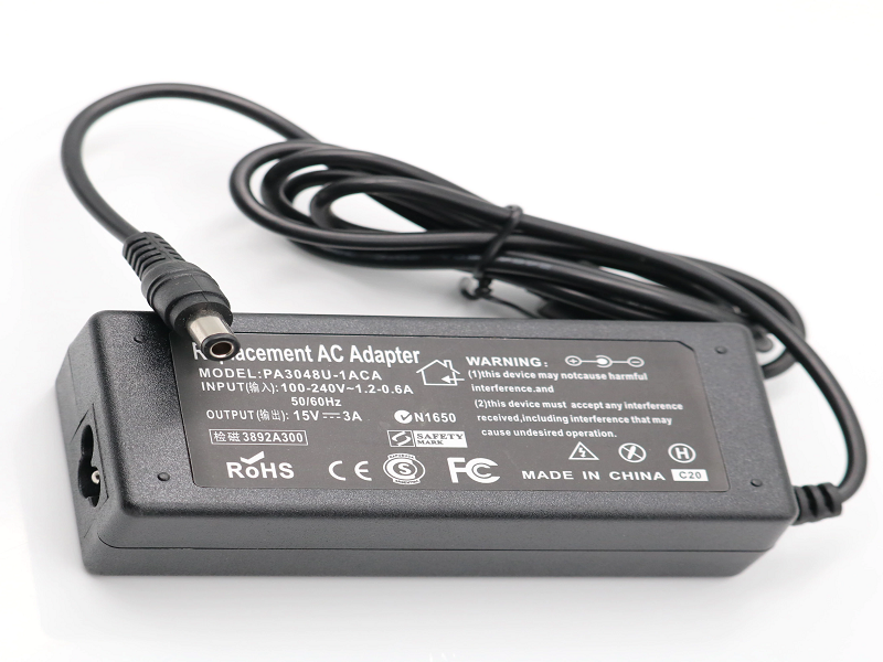 Replacement Laptop Charger for TOSHIBA 15V-3A PIN SIZE 6.3MM*3.0MM