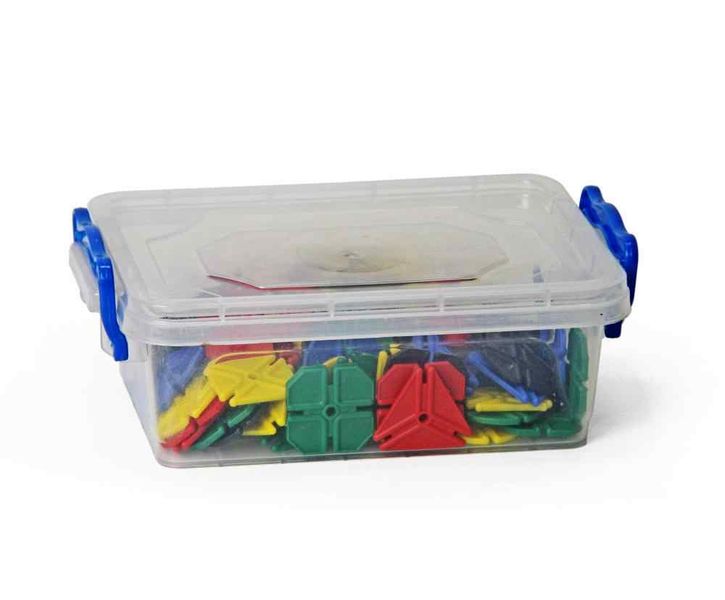 Geometric Links in a 1L Multibox