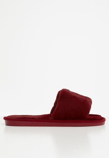 Women's Miss Black Rella Slipper - Burgandy