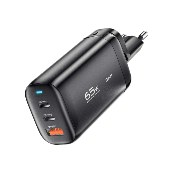 ESSAGER - ES-CD23 - Fast Charging 2 Type-C &amp; 1 USB-A Port Adapter - Black