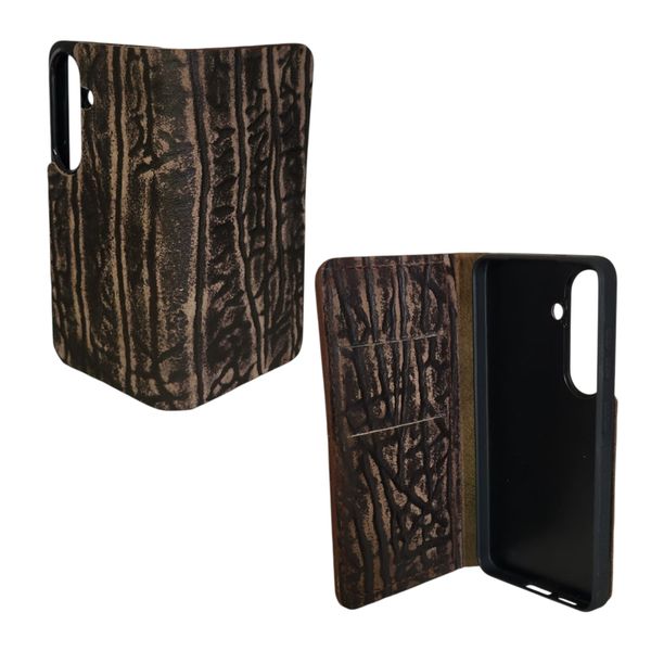 Croska Rugged Buffalo Leather Flip Case Compatible with Samsung S22 Series